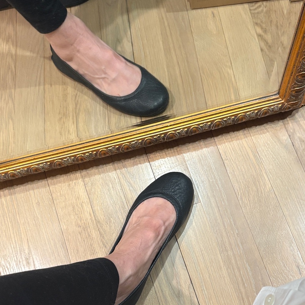Tory Burch Black Leather Flats
Super comfortable.
